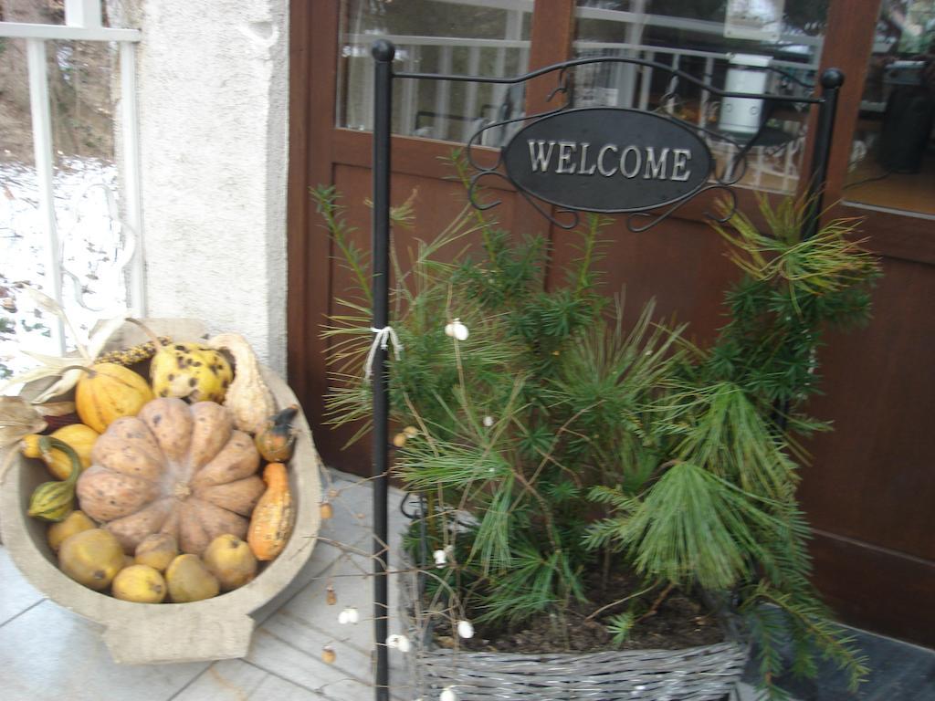 Beatrix Hotel Budapest Exterior photo